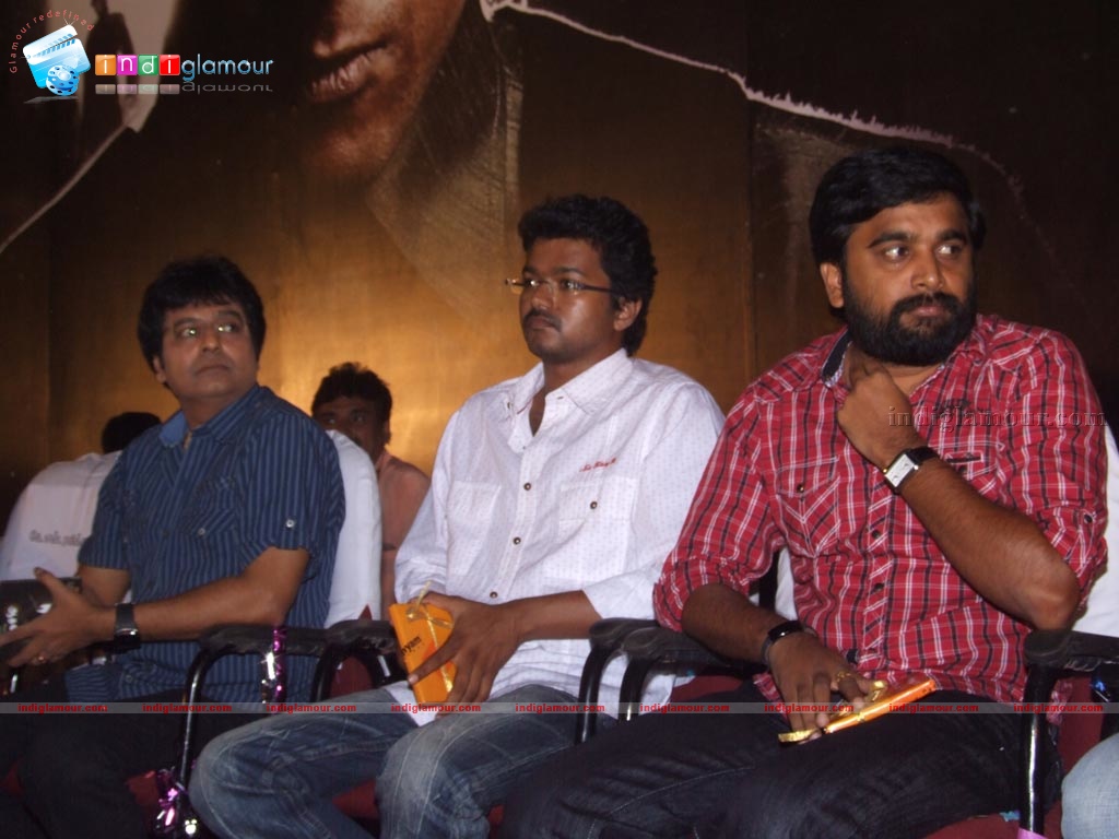 Aadhavan Audio Launch Event hd photo